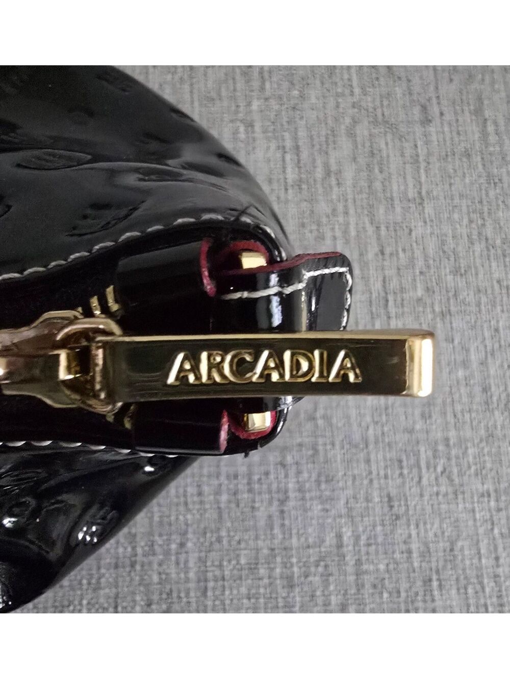 Arcadia Italy Black Patent Leather Embossed Logo Tote Handbag Gold Hardware - Picture 2 of 8